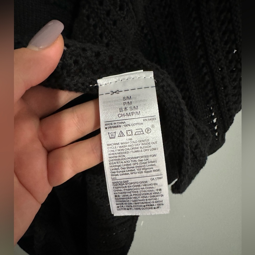 - NWT Gap cover up - Picture 4 of 7